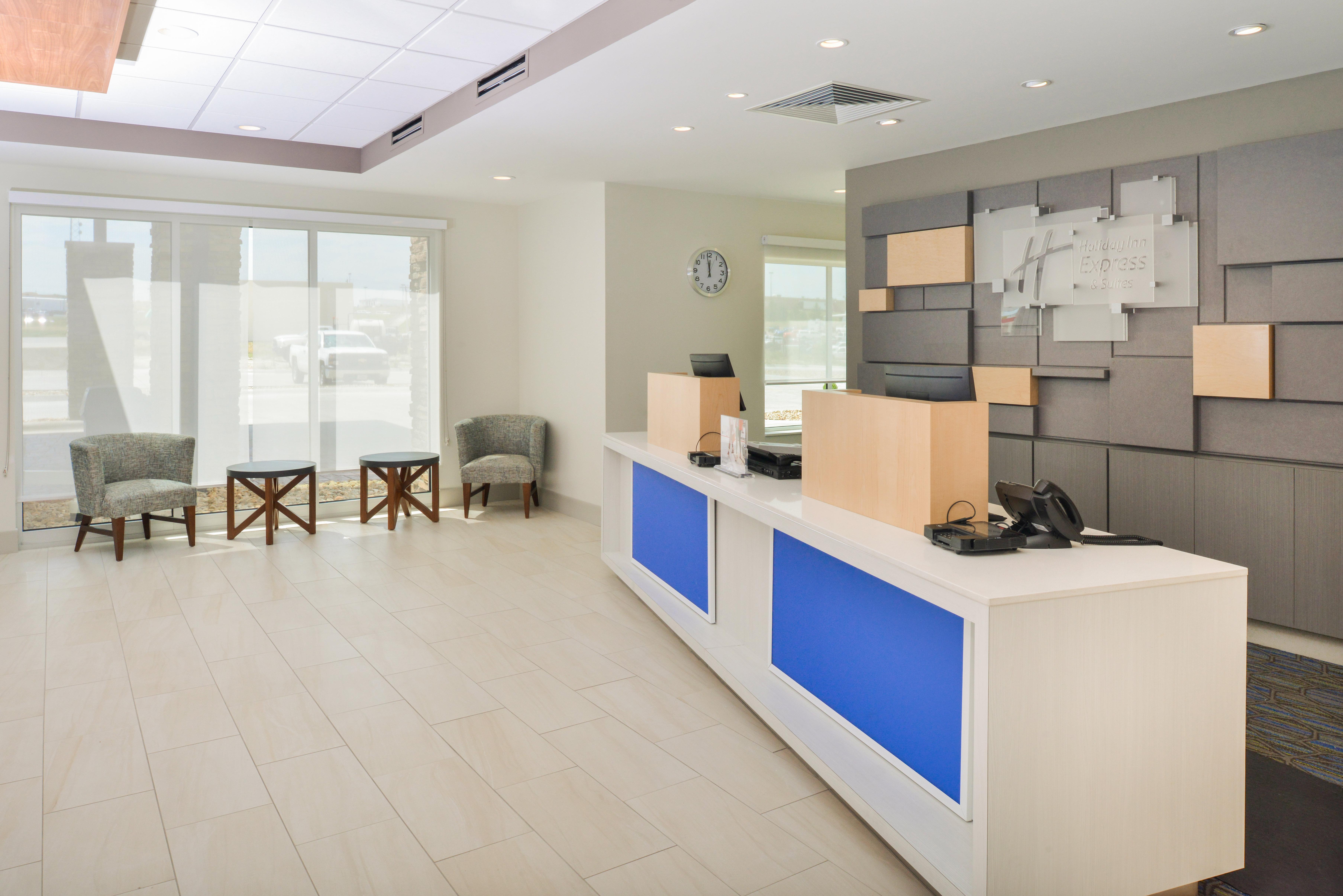 Holiday Inn Express & Suites - Chadron By Ihg Extérieur photo